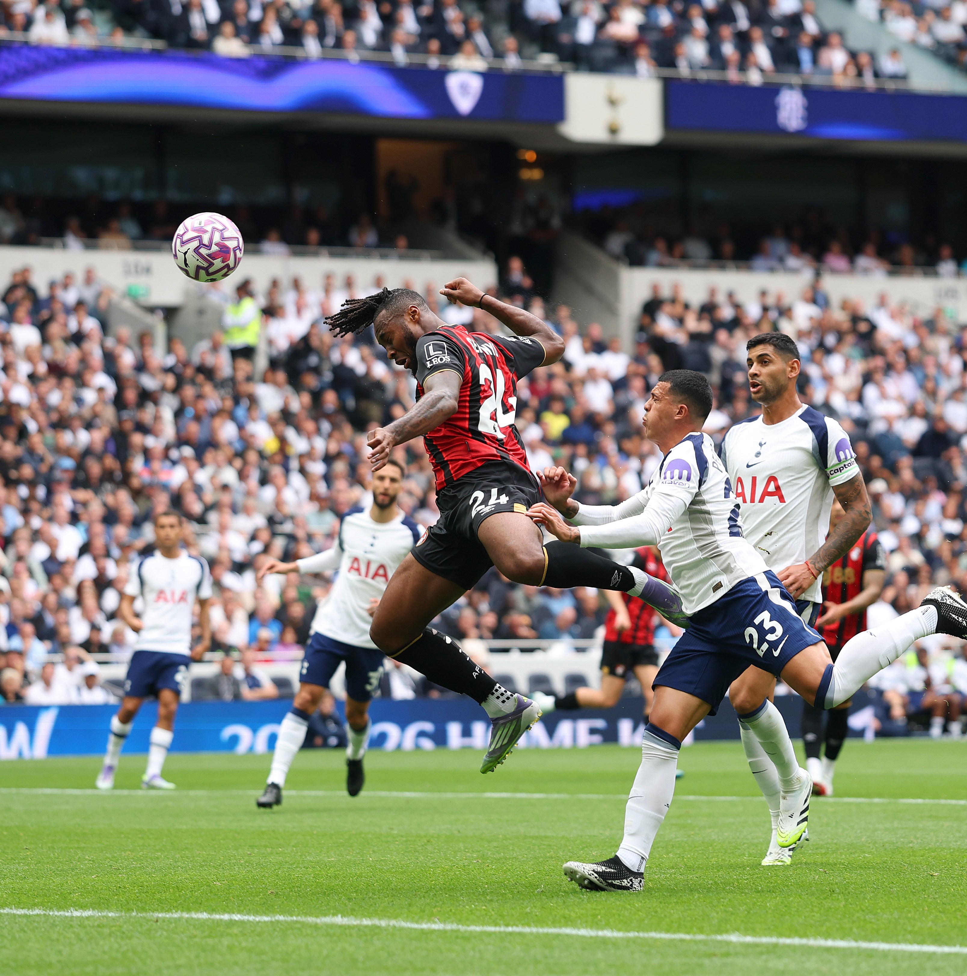 九游网页客户端-包含重磅！集结日法兰克福强势反弹芝加哥公牛迎NBA常规赛关键赛，葡萄牙体育伤情更新备战意甲的词条